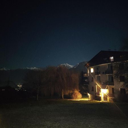 Feel Like Home - Vista Montagna, Vicino Lago Di Como Maggio Екстериор снимка